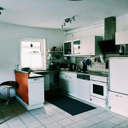 76 Qm Whg Im Eg Haus-Wohlfuehloase Vor Der Haustuer Appartement Gladenbach Buitenkant foto